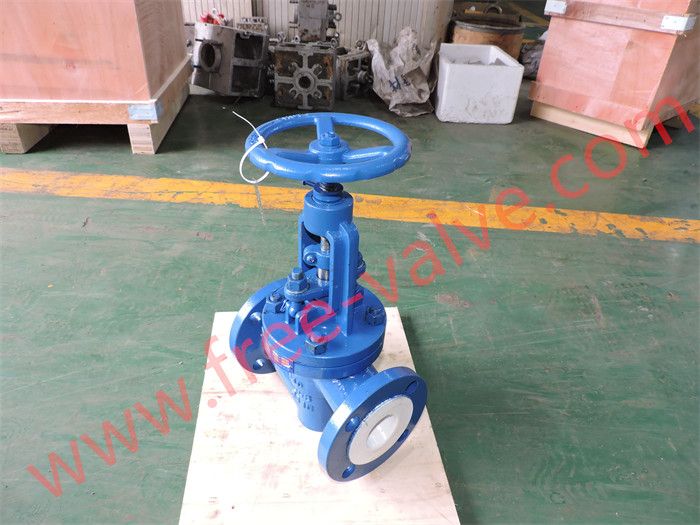 Manual Operated Flanged PTFE PFA FEP fluorine lined globe valve For Acid Industry